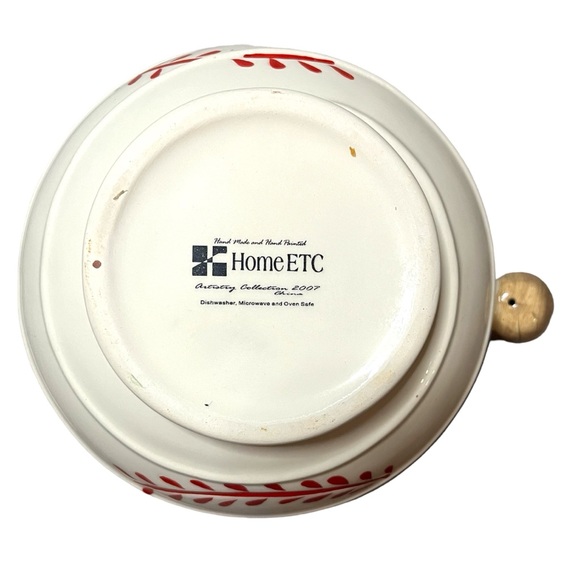 Home Etc Pitcher Baseball Shaped Bat & Mitt Handmade/Painted 2 Quarts 8” Tall - Picture 7 of 12